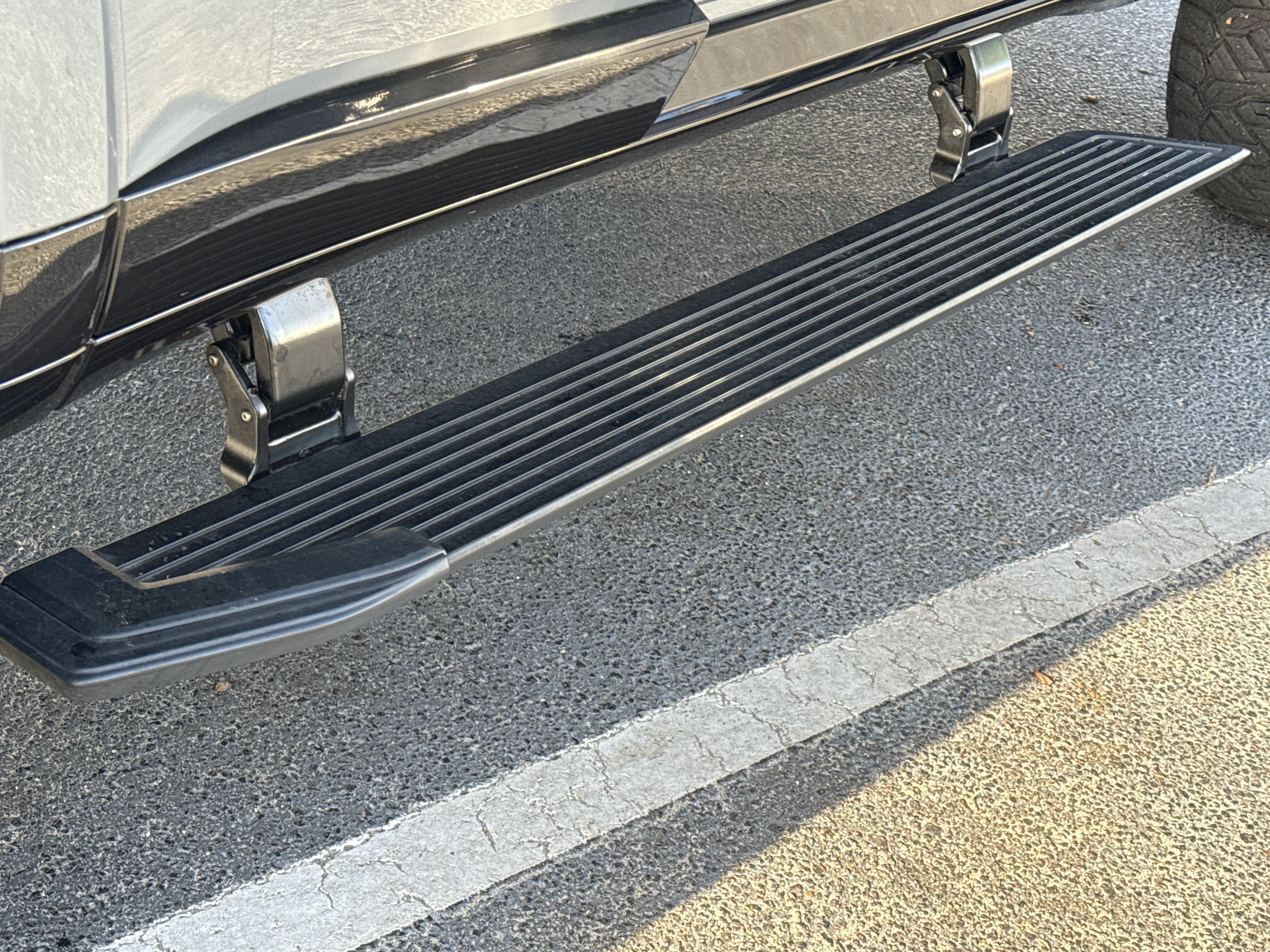 Used 2025 Lexus GX 550 image 38