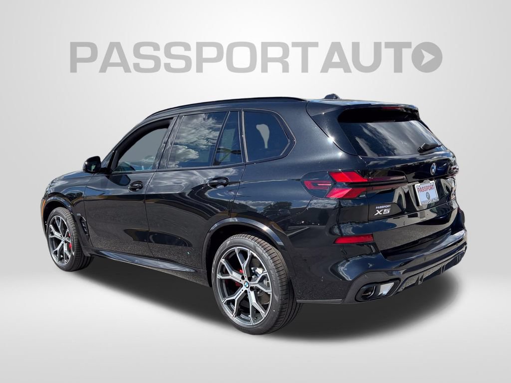 New 2026 BMW X5 xDrive40i w/ M Sport Package AWD/4WD image 3