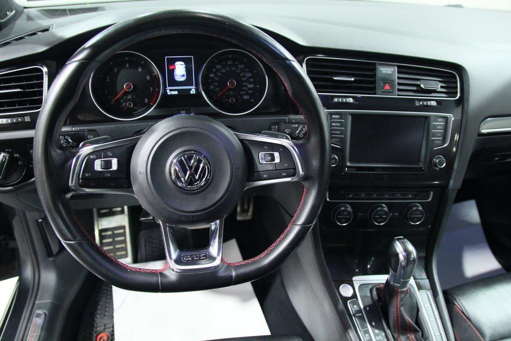 Used 2016 Volkswagen GTI 4-Door FWD image 18