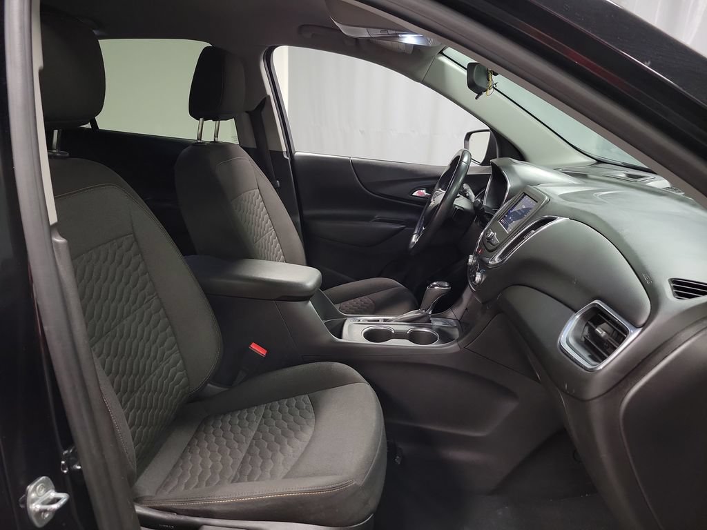 Used 2020 Chevrolet Equinox LT FWD image 26
