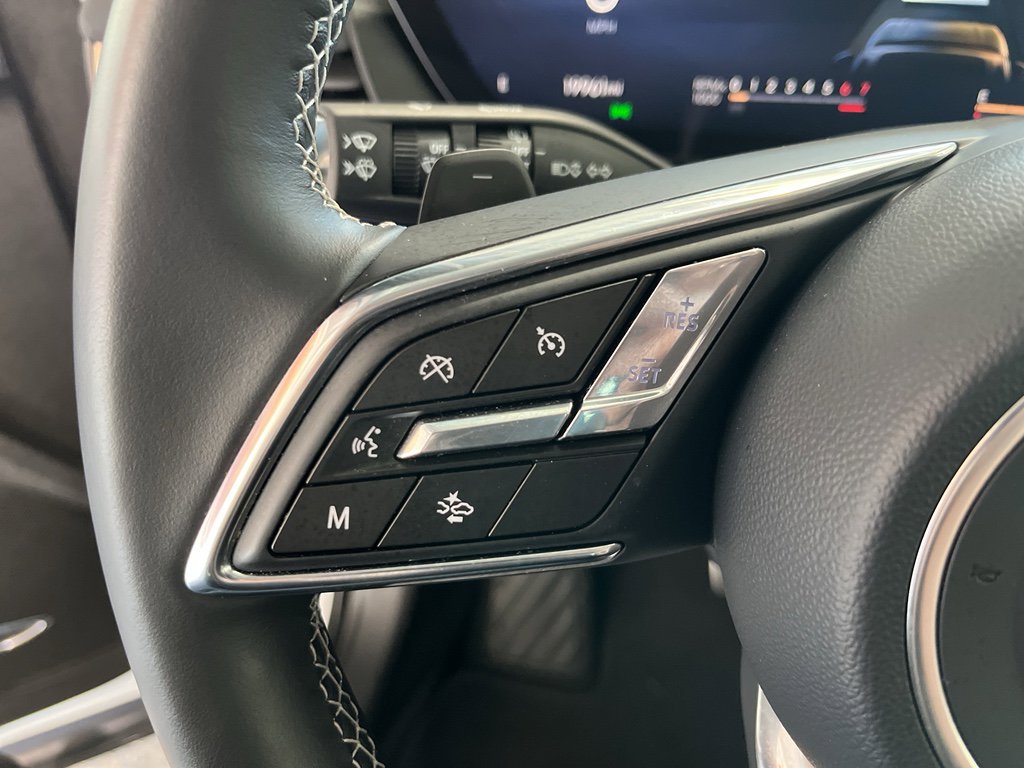 Used 2025 Buick Envision Sport Touring image 17