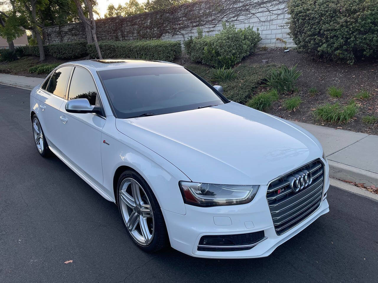 Used 2013 Audi S4 Premium Plus w/ Audi MMI Navigation Plus AWD/4WD image 2