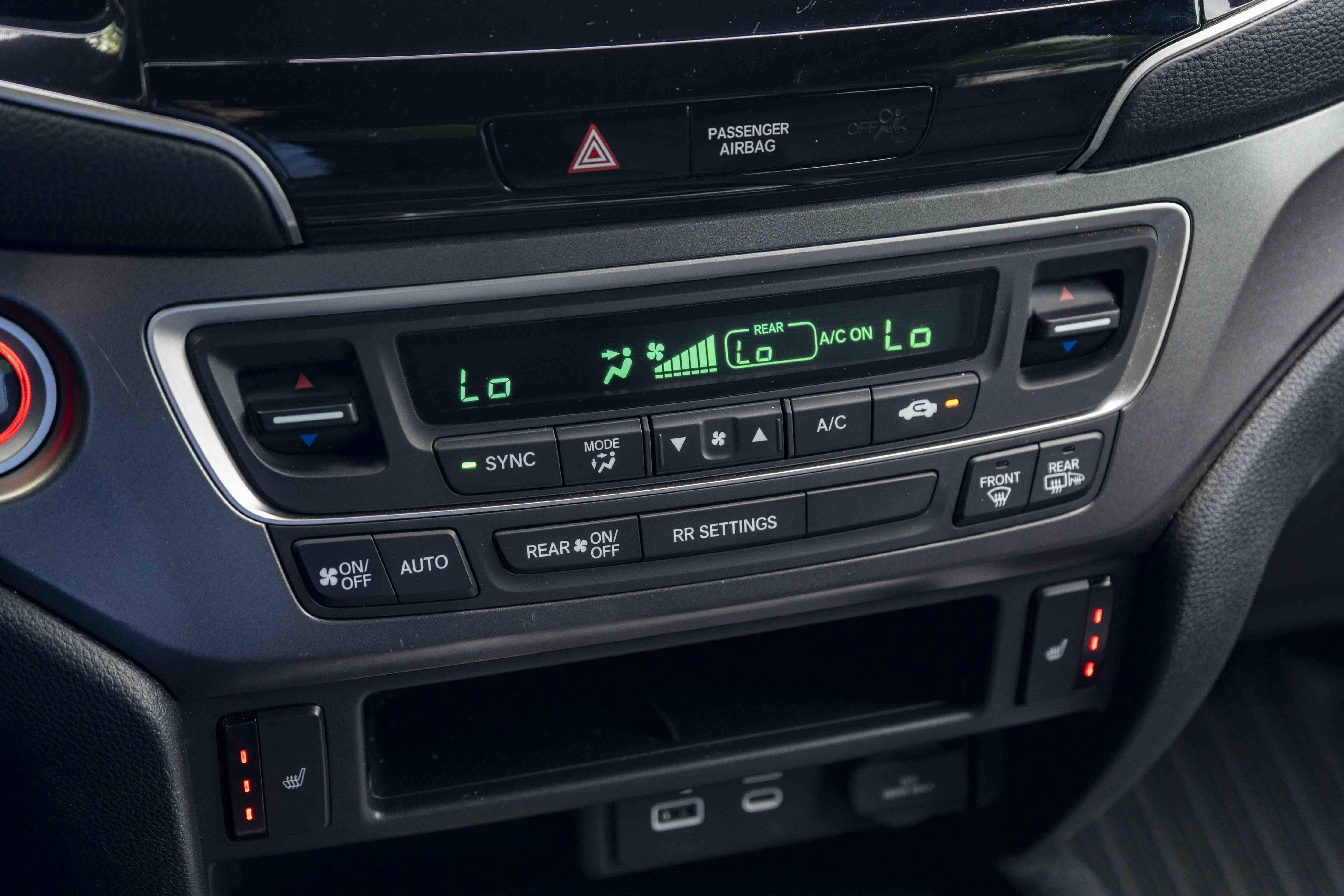 Used 2025 Honda Passport EX-L image 31