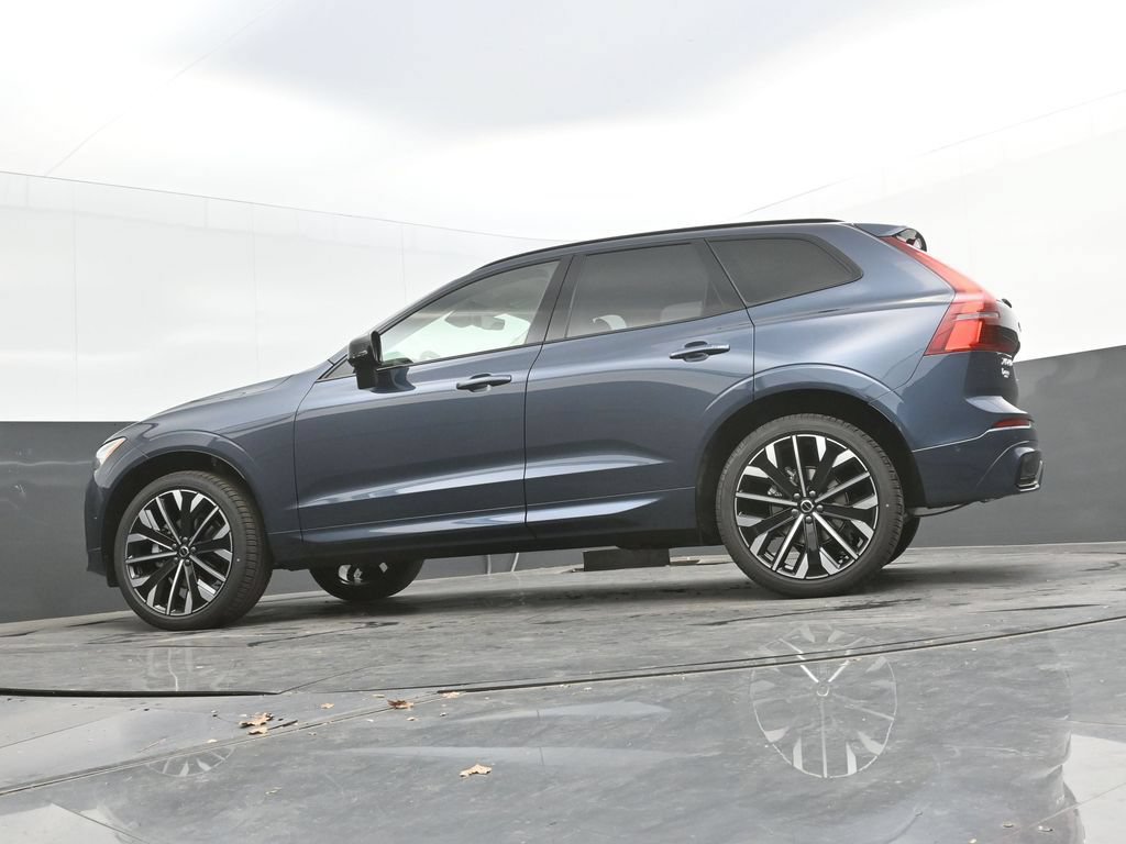 New 2026 Volvo XC60 B5 Ultra w/ Protection Package Premier AWD/4WD image 32