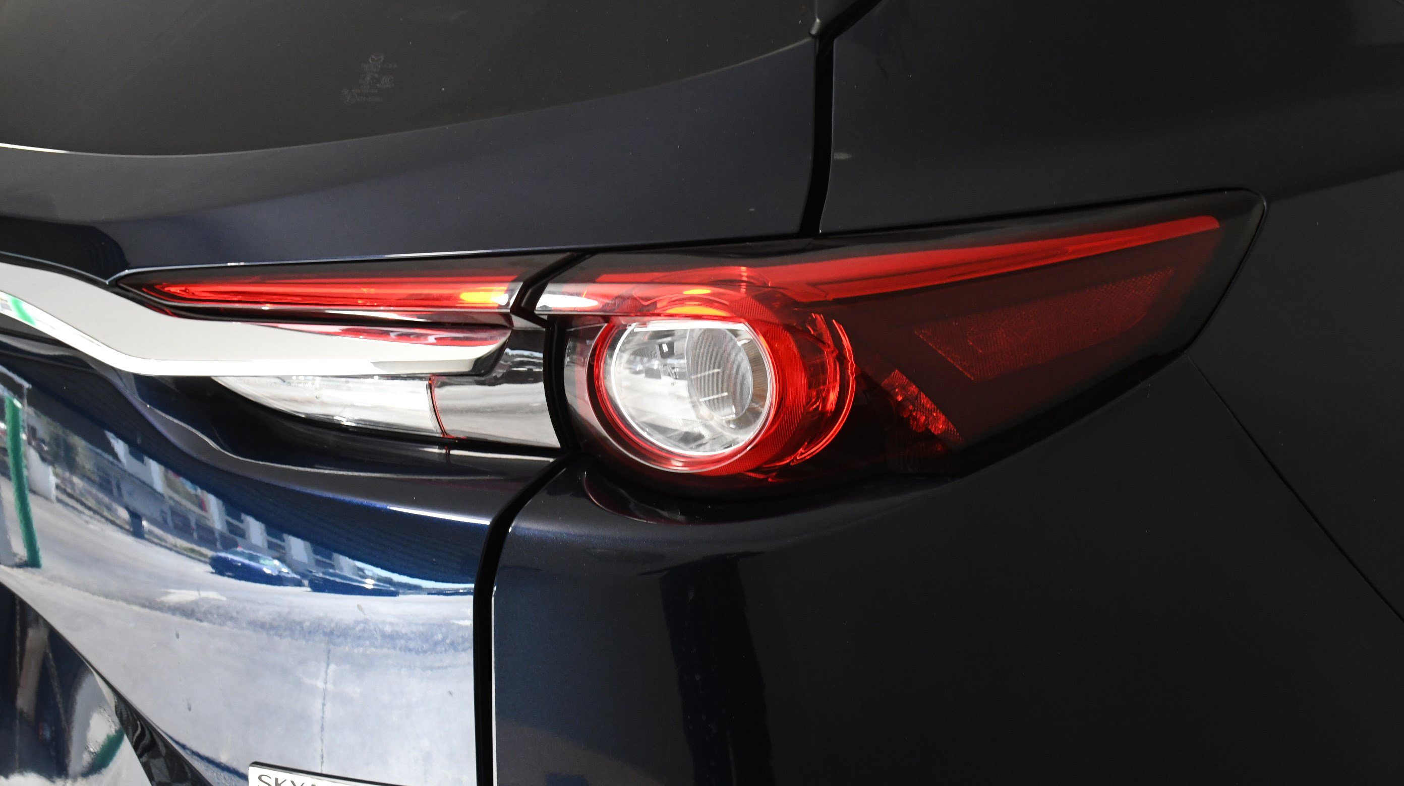 Used 2023 MAZDA CX-9 Touring image 32