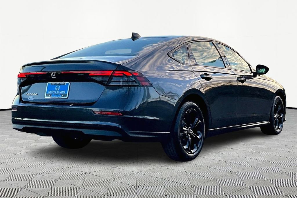 Used 2025 Honda Accord SE image 6