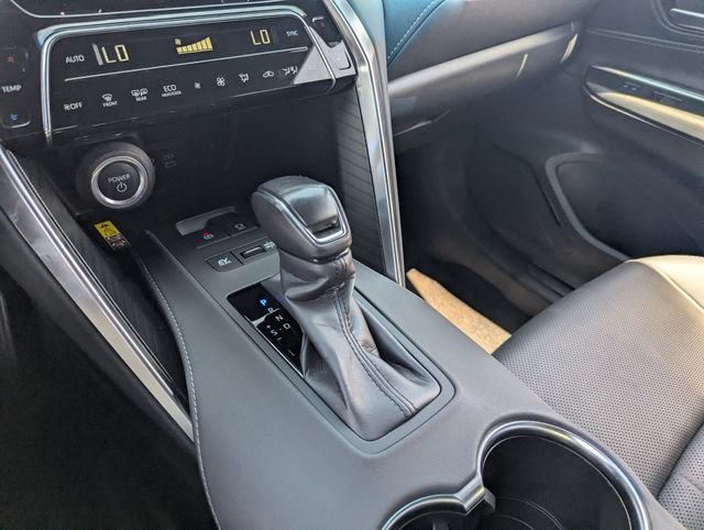 Used 2024 Toyota Venza Limited AWD/4WD image 27