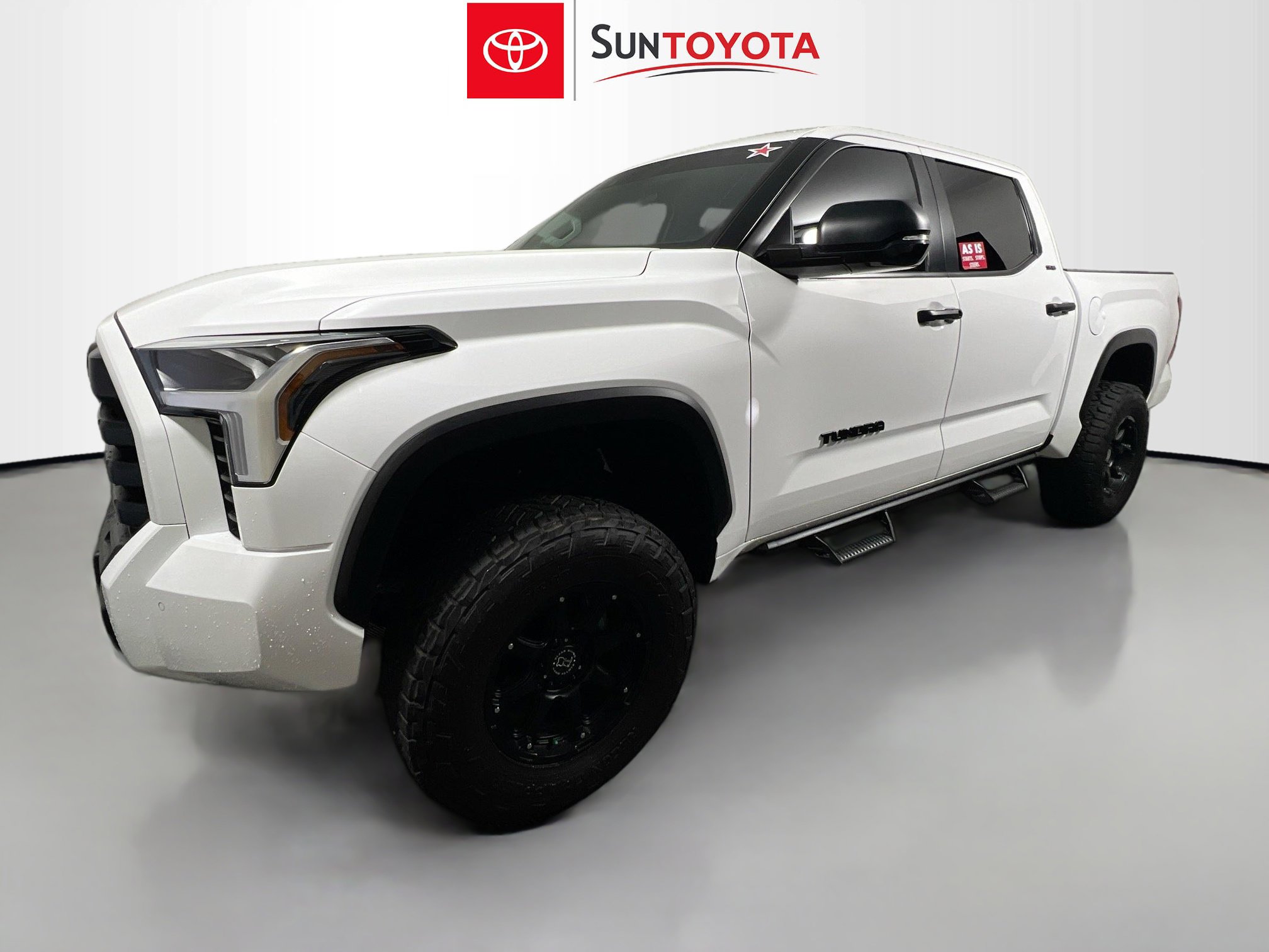 Used 2024 Toyota Tundra SR5 w/ SR5 Convenience Package image 9