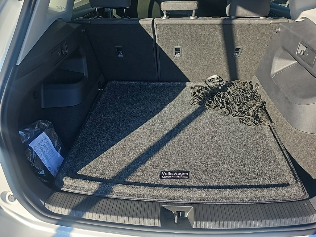 Certified 2025 Volkswagen Tiguan S image 12