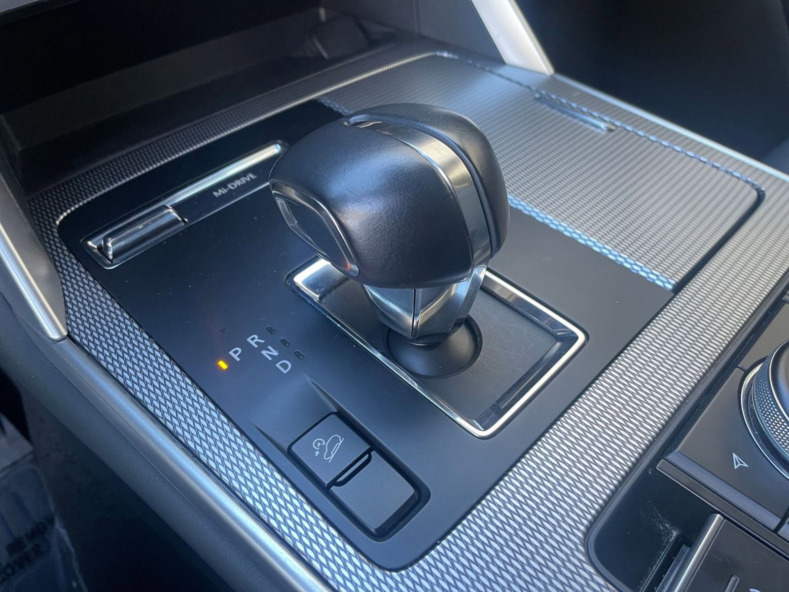 Used 2025 MAZDA CX-90 3.3 Turbo w/ Preferred Package image 44