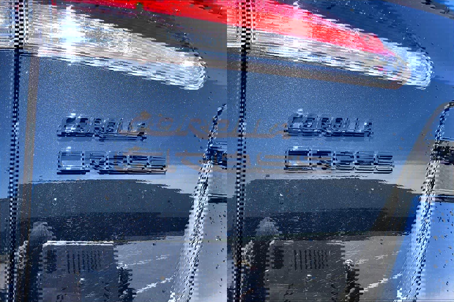 Used 2024 Toyota Corolla Cross SE image 10