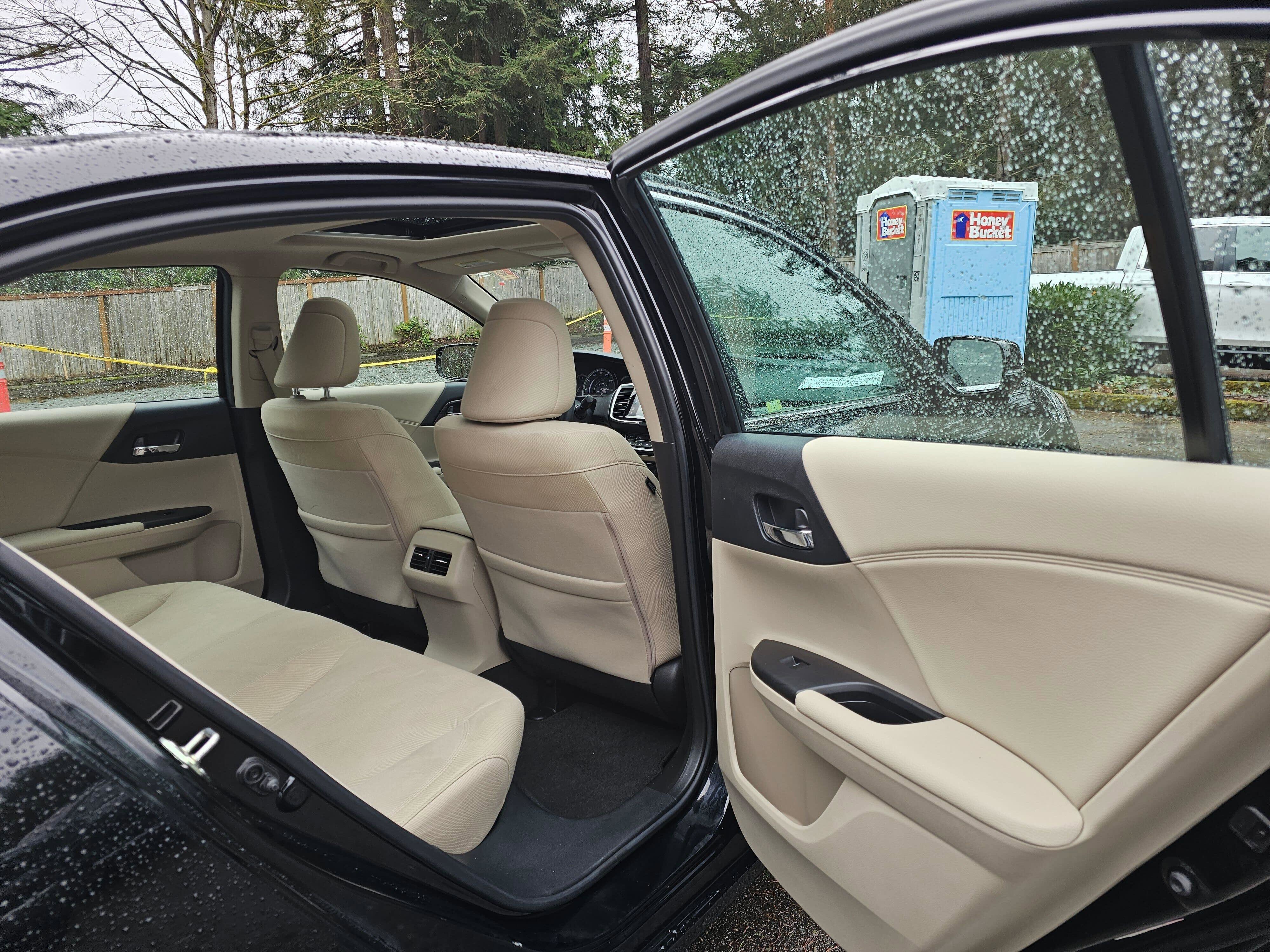 Used 2016 Honda Accord EX image 13