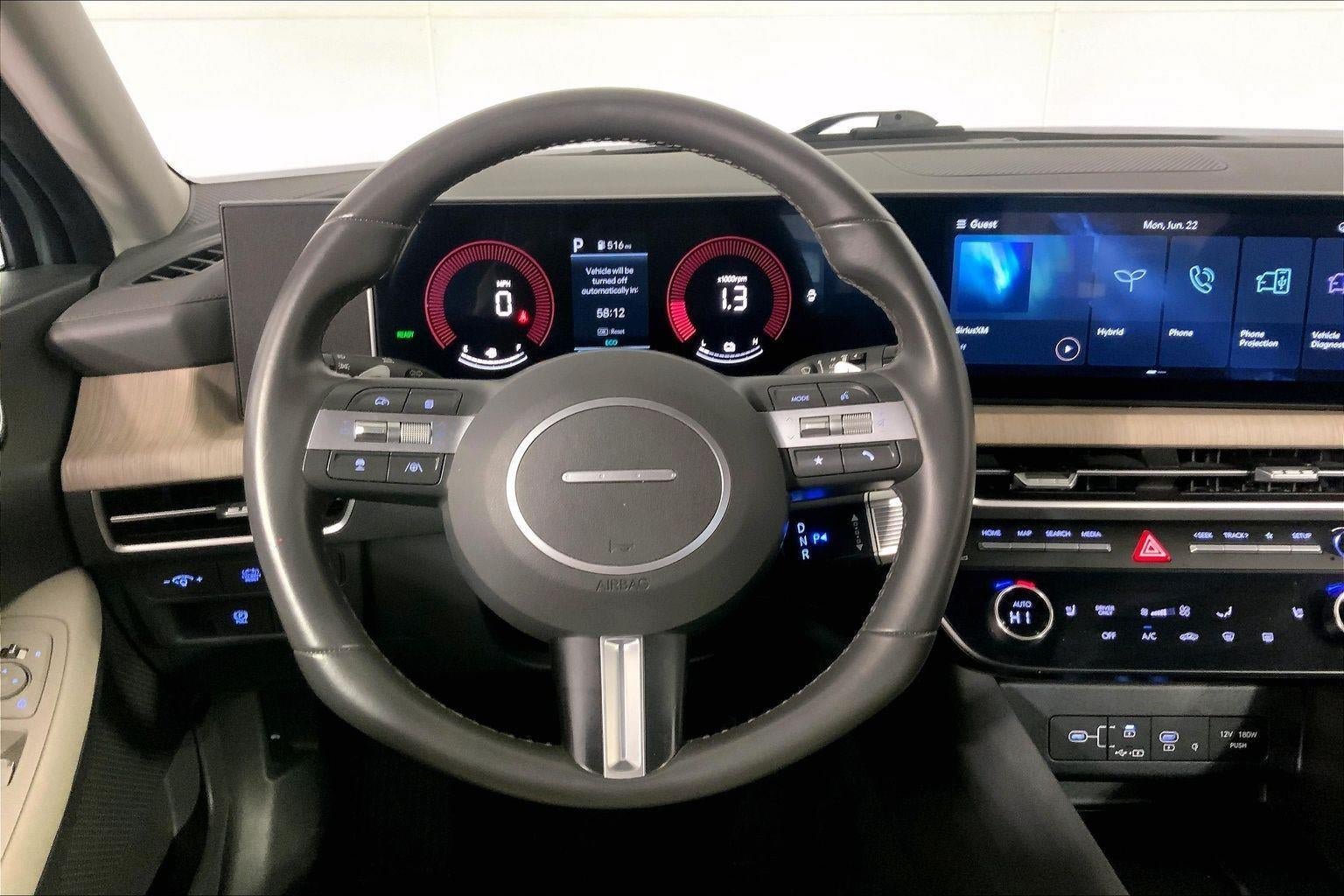 Used 2025 Hyundai Sonata SEL FWD image 5