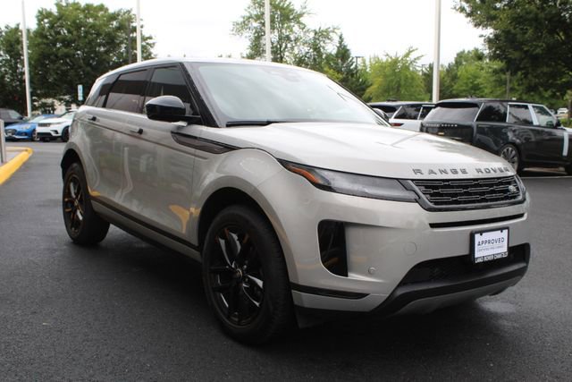 Used 2025 Land Rover Range Rover Evoque S image 10