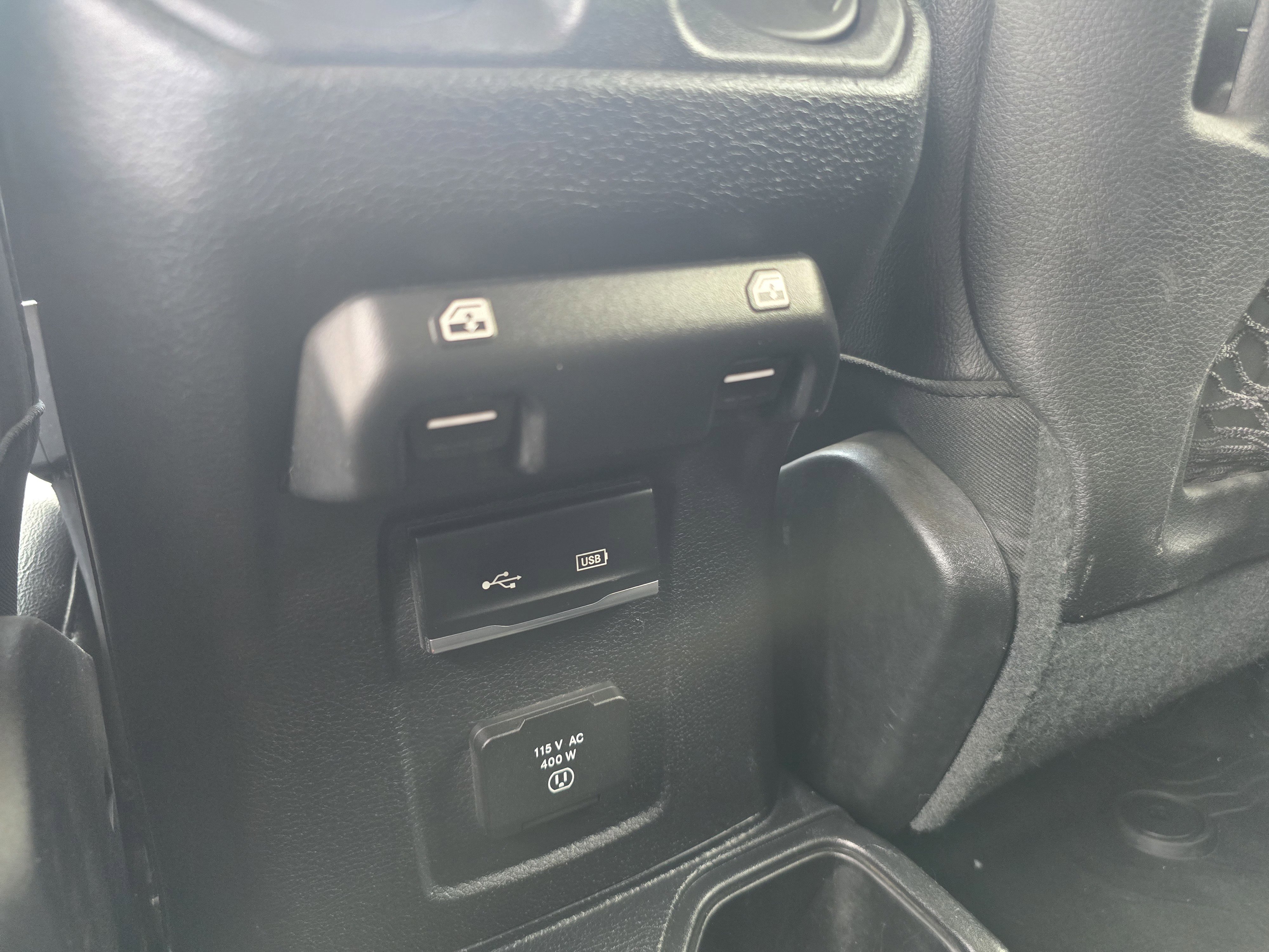 Used 2020 Jeep Gladiator Rubicon image 16