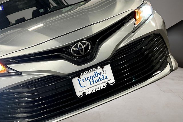 Used 2019 Toyota Camry LE w/ Convenience Package FWD image 32