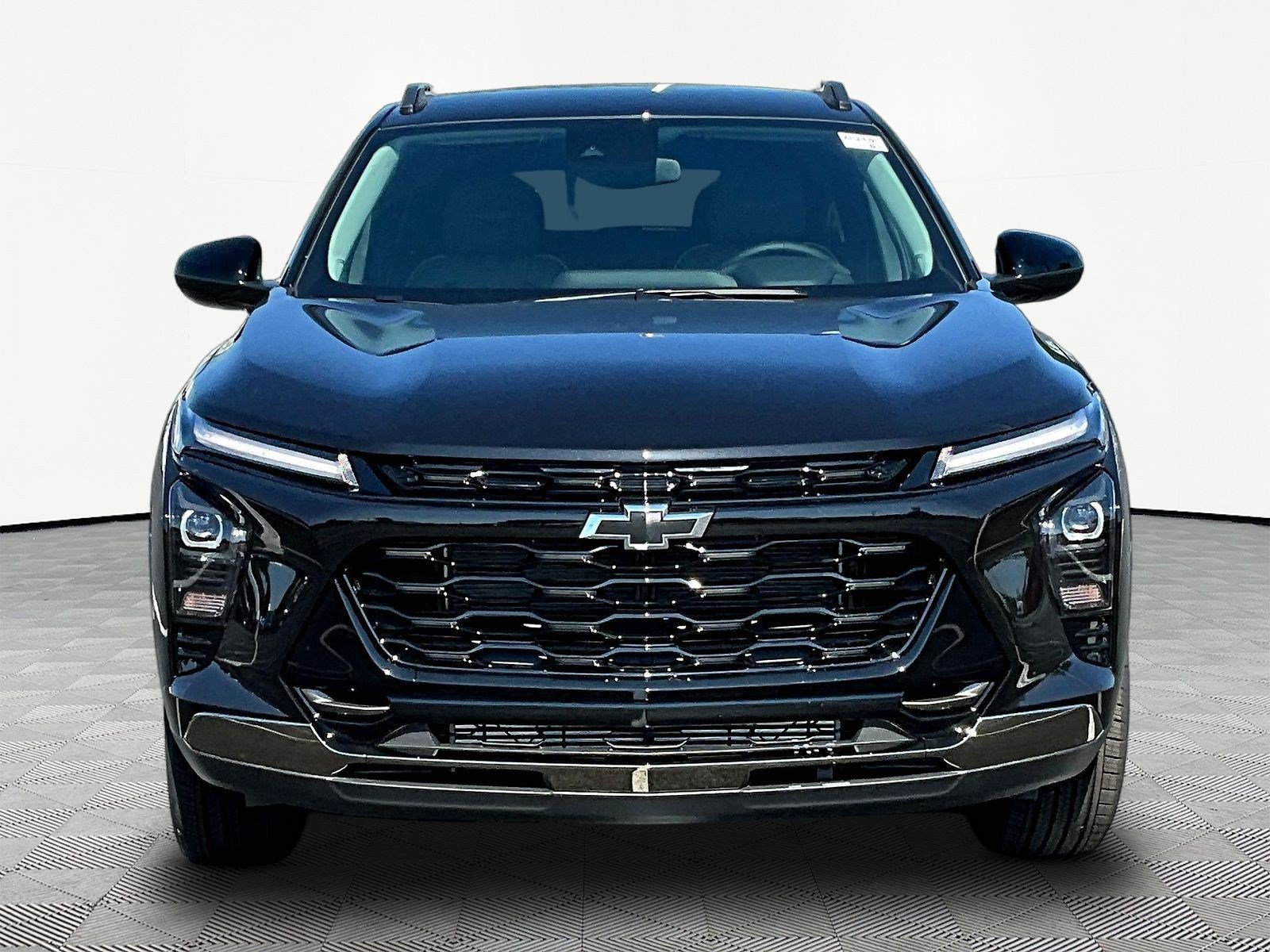 New 2026 Chevrolet Trax ACTIV w/ Driver Confidence Package FWD image 2