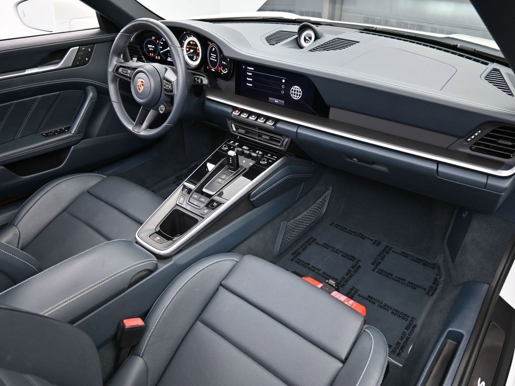Used 2022 Porsche 911 Turbo S image 9