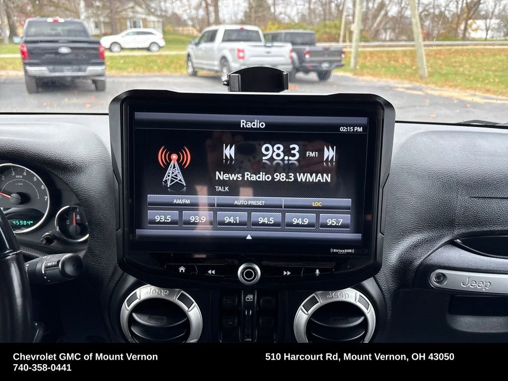 Used 2017 Jeep Wrangler Unlimited Rubicon w/ Cold Weather Group image 20