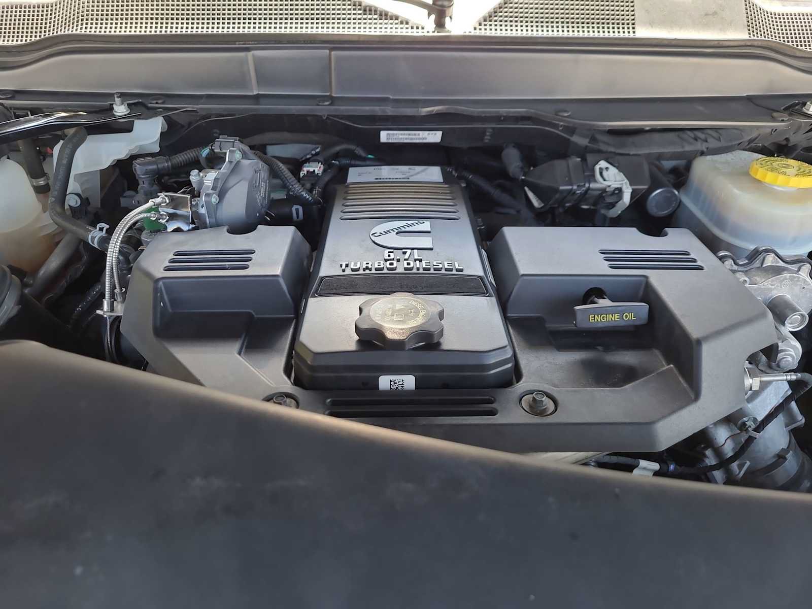 Used 2024 RAM 3500 Big Horn AWD/4WD image 17