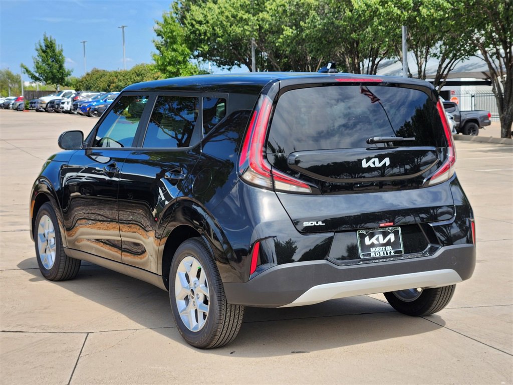 New 2025 Kia Soul S image 3