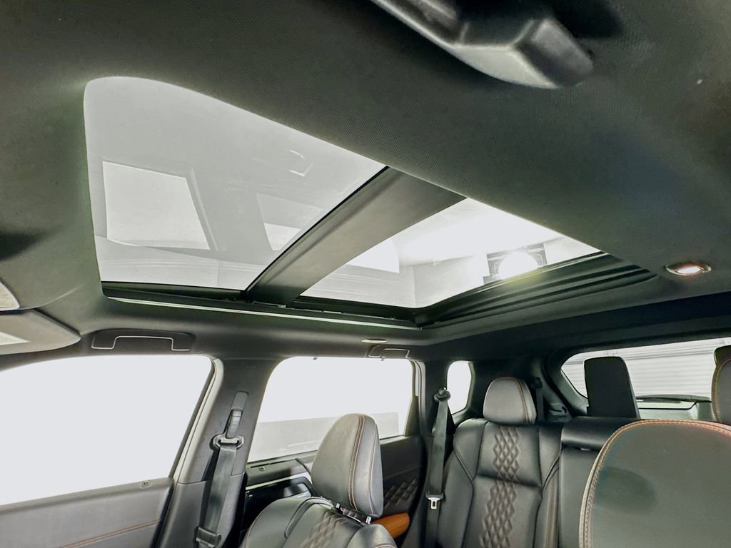 Used 2023 Mitsubishi Outlander SEL image 13