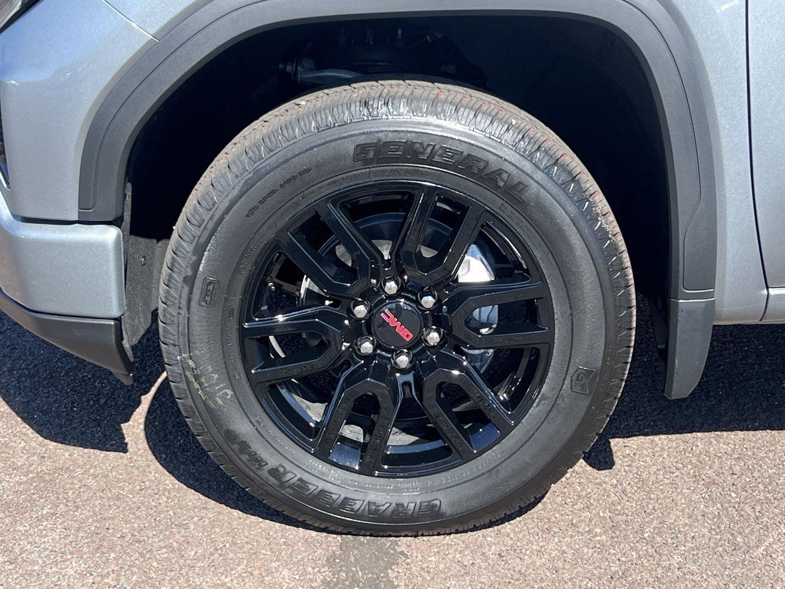 Used 2026 GMC Sierra 1500 Elevation AWD/4WD image 12