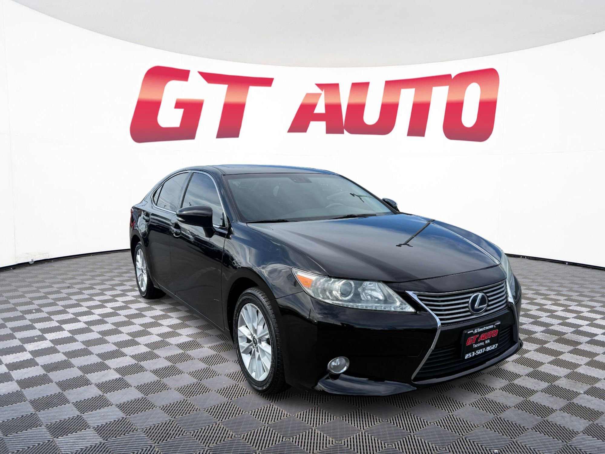 Used 2013 Lexus ES 300h w/ Premium Pkg FWD image 1
