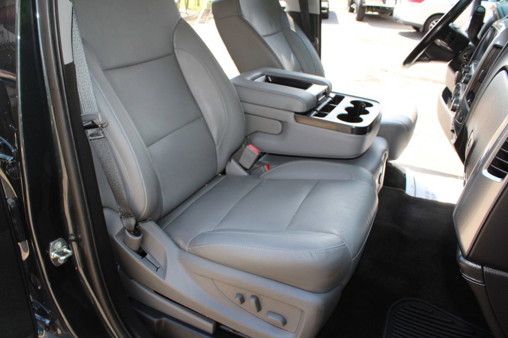 Used 2018 Chevrolet Silverado 1500 LTZ w/ Sport Package image 27