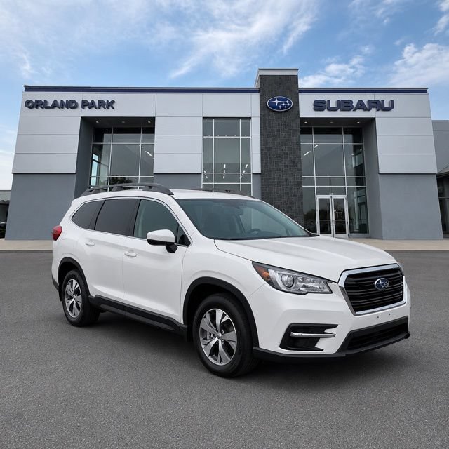 Certified 2022 Subaru Ascent Premium w/ Convenience Package AWD/4WD image 3