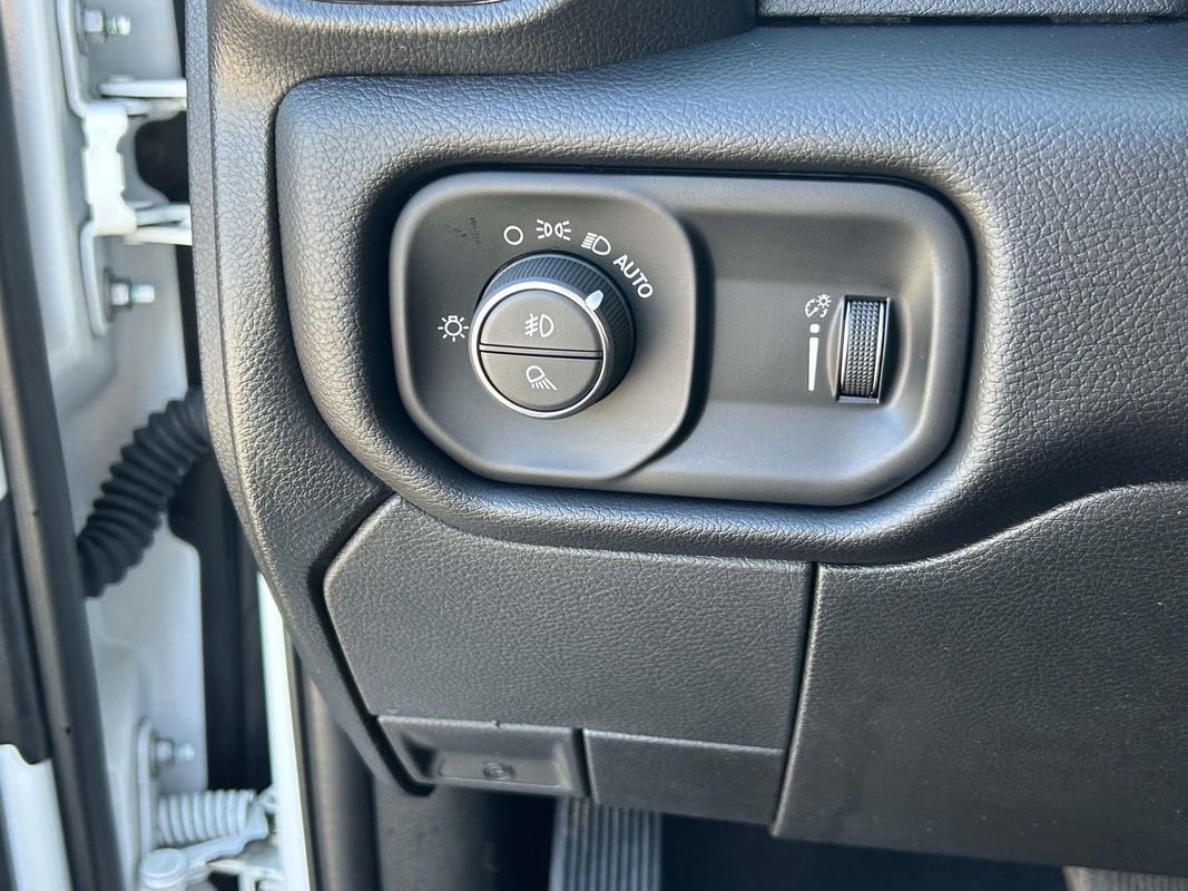 Used 2024 RAM 2500 Big Horn image 18