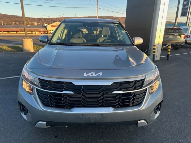Certified 2024 Kia Seltos LX image 5