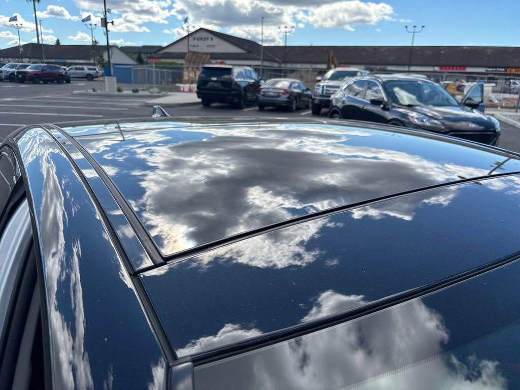 Used 2023 Toyota Camry XSE image 29