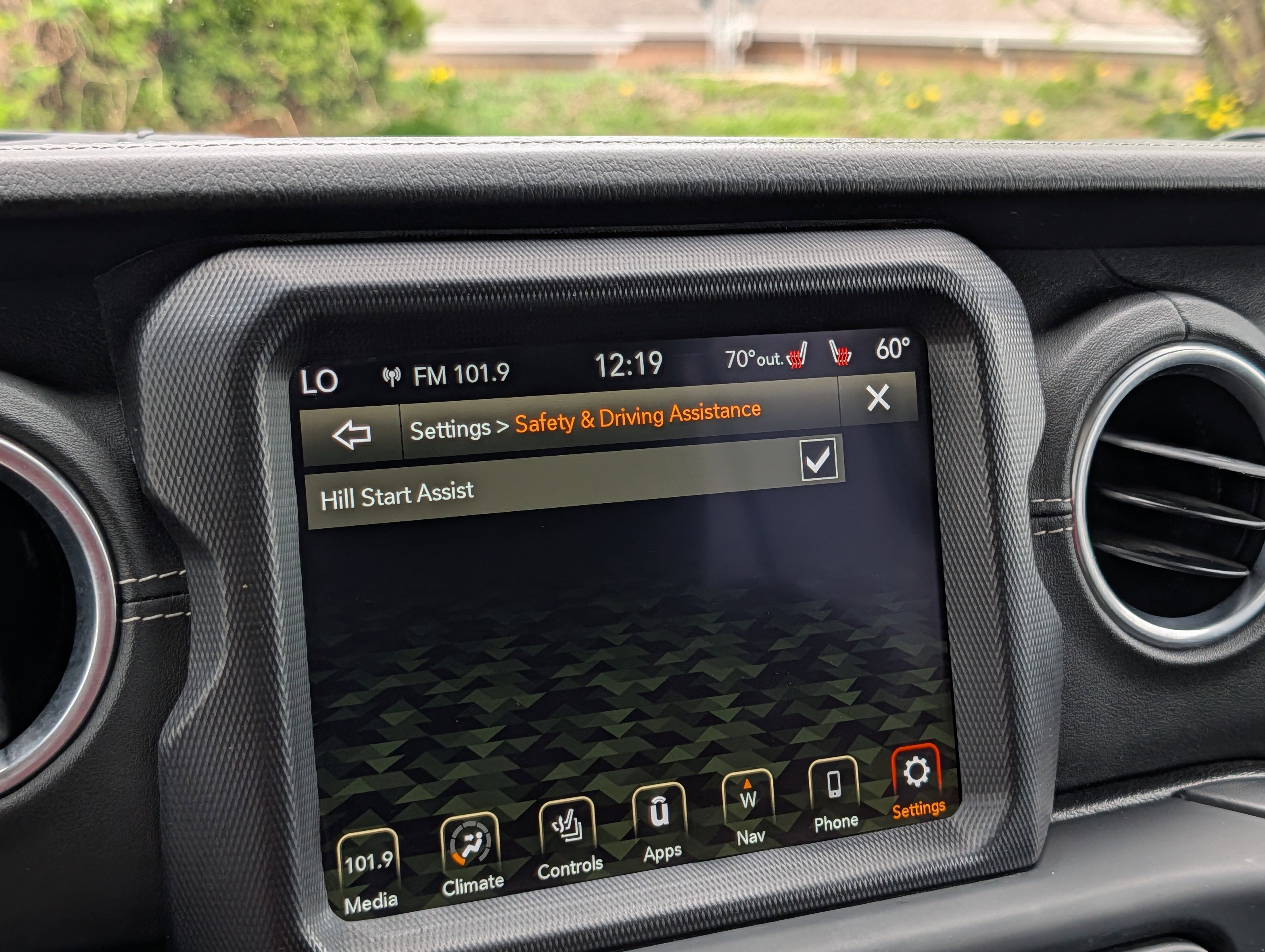 Used 2018 Jeep Wrangler Unlimited Sahara image 20