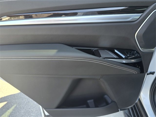 New 2026 Cadillac Escalade 2WD w/ LPO, Floor Liner Package image 15