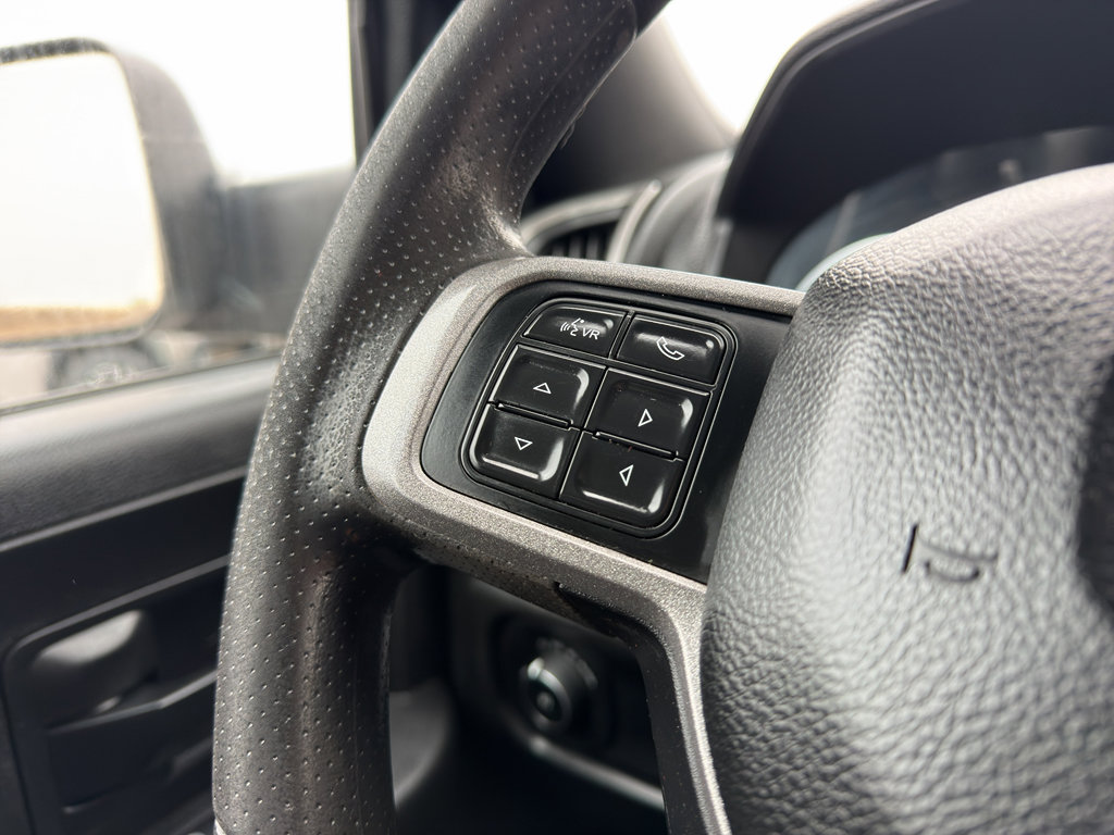 Used 2021 RAM 4500 Tradesman w/ Chrome Appearance Group AWD/4WD image 6