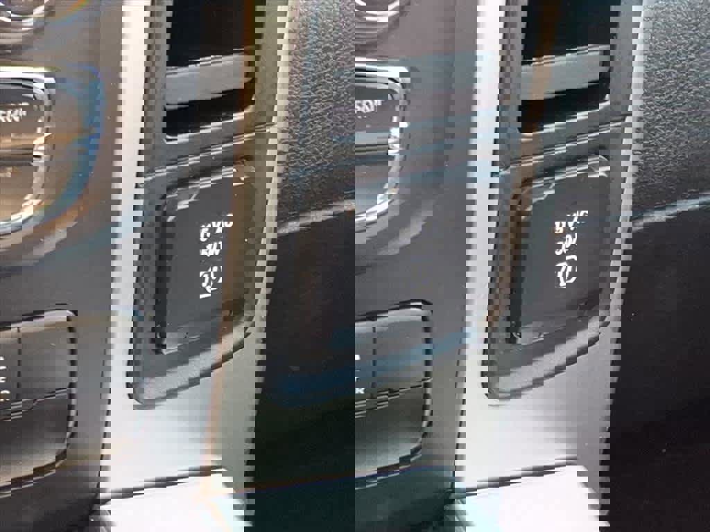 Used 2019 RAM 1500 Classic Warlock w/ Electronics Group image 23