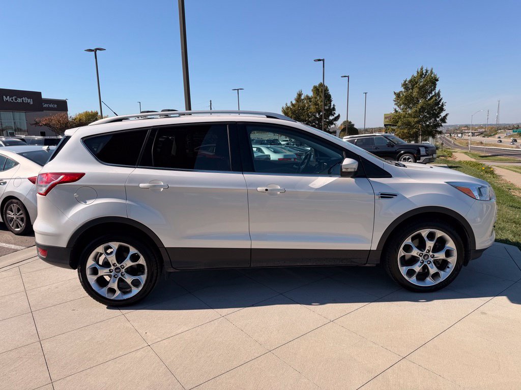 Used 2016 Ford Escape Titanium AWD/4WD image 10