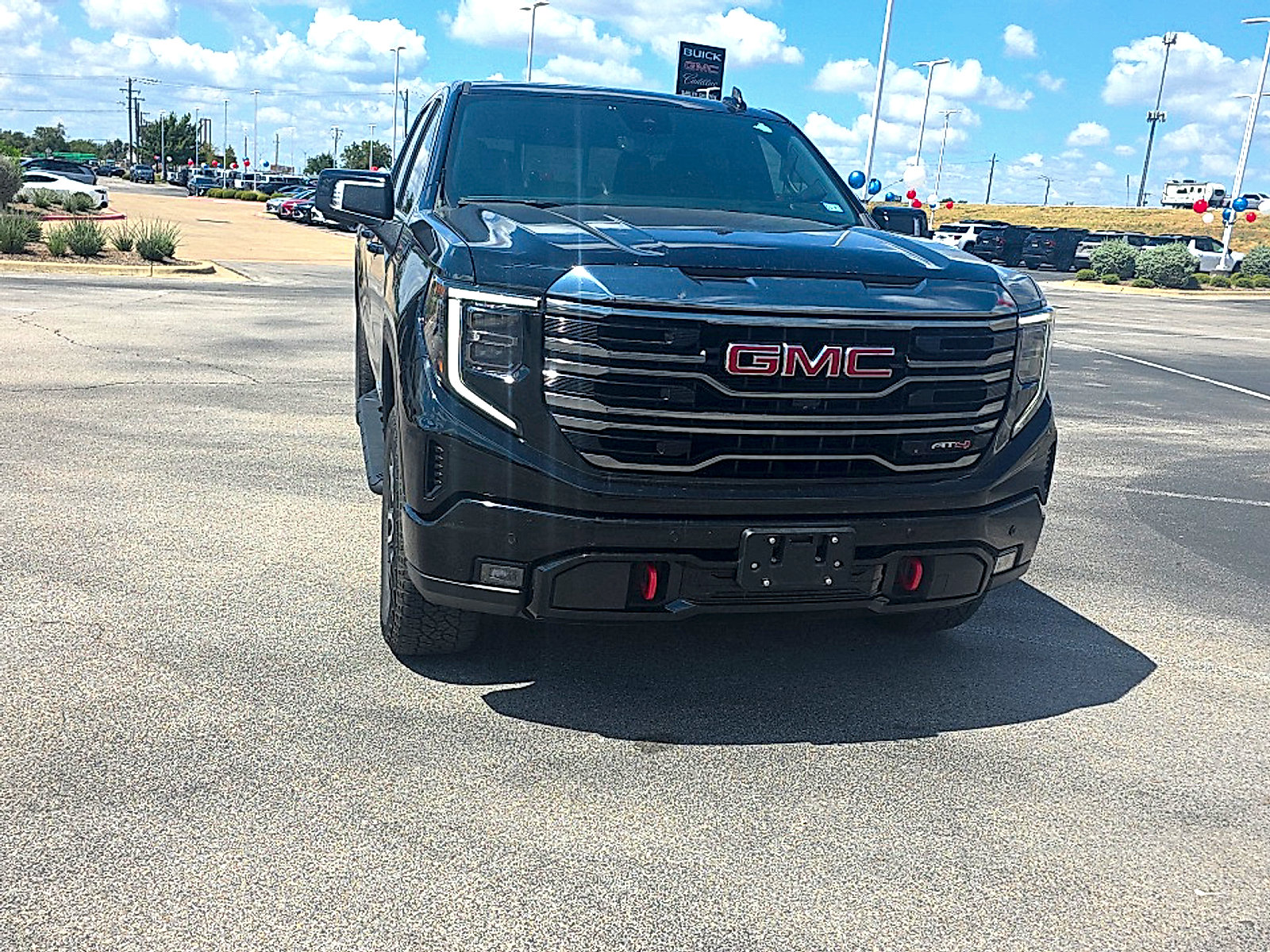 Used 2024 GMC Sierra 1500 AT4 w/ Technology Package AWD/4WD image 11
