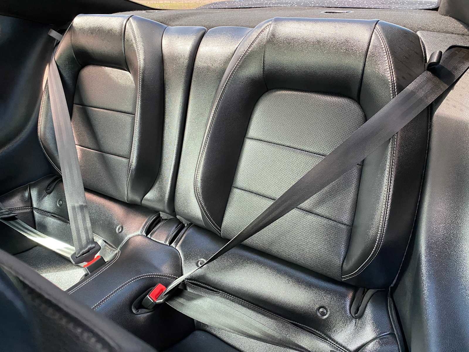 Used 2018 Ford Mustang GT RWD image 10