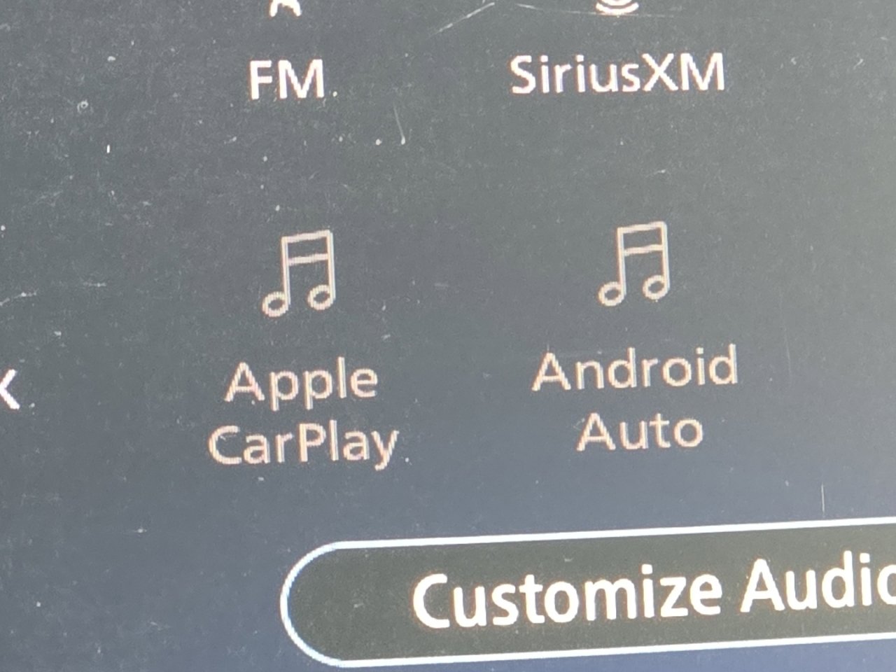 Used 2020 Nissan Rogue SV image 3