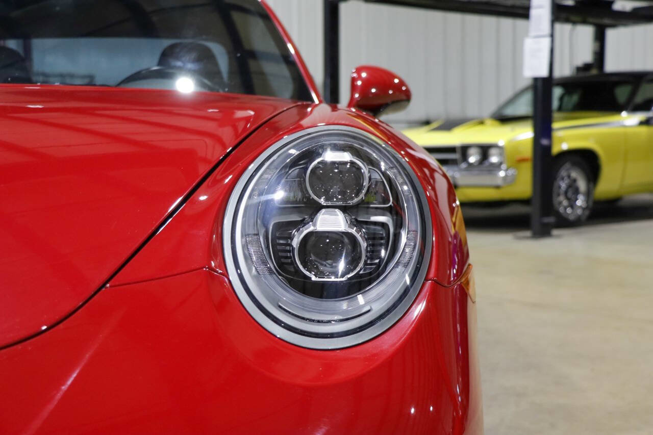 Used 2018 Porsche 911 Carrera 4S image 28
