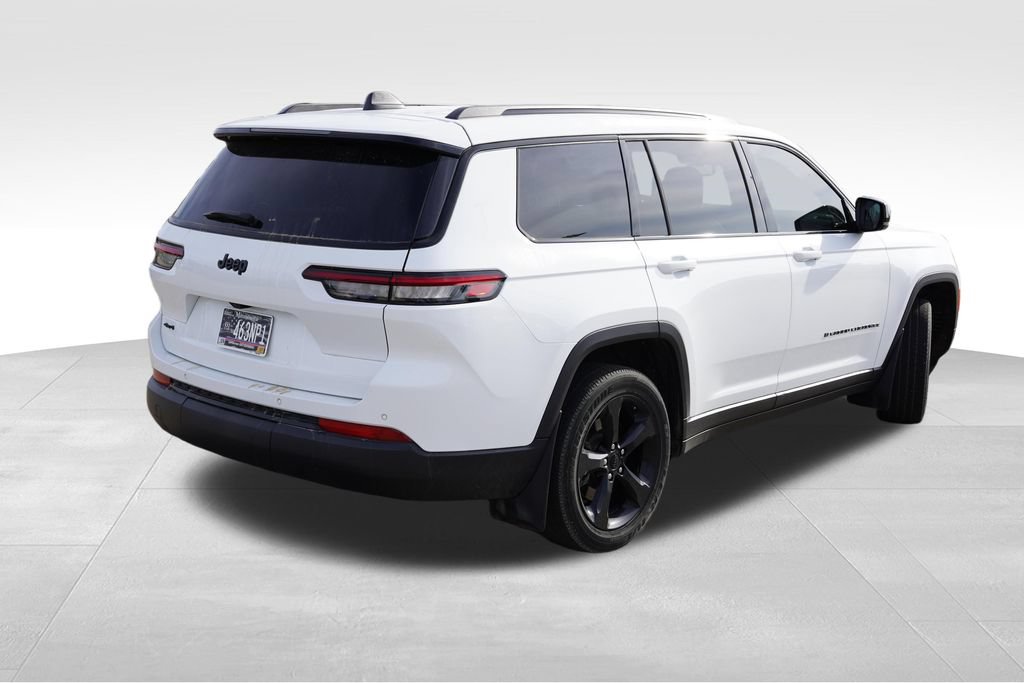 Used 2024 Jeep Grand Cherokee L Altitude AWD/4WD image 3