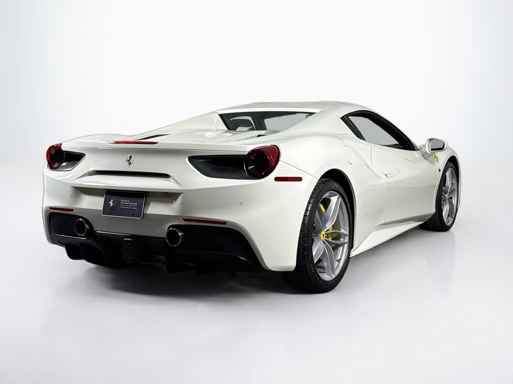 Used 2018 Ferrari 488 Spider RWD image 9