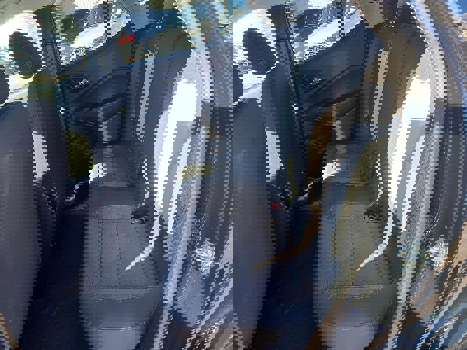 Used 2024 Chevrolet Trax LS w/ LS Convenience Package image 15