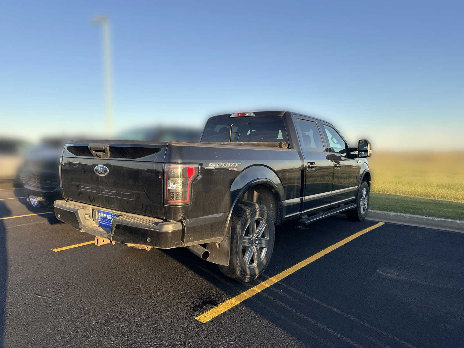 Used 2019 Ford F150 XLT w/ Equipment Group 302A Luxury AWD/4WD image 3