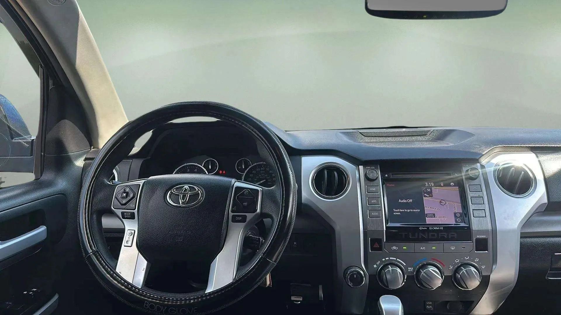 Used 2015 Toyota Tundra SR5 image 27