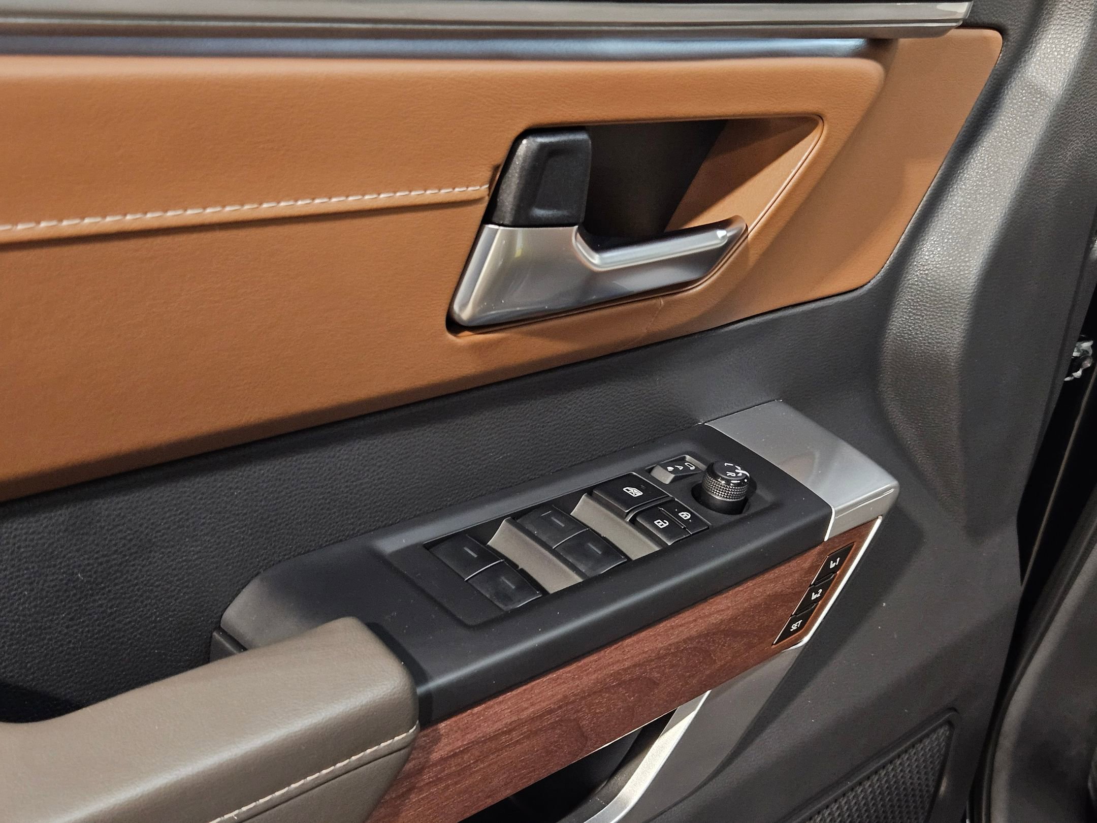 Used 2025 Toyota Tundra 1794 Edition image 21