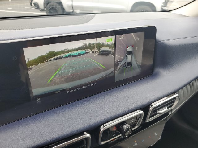 New 2027 Nissan Sentra SL w/ Floor Mat Package FWD image 13