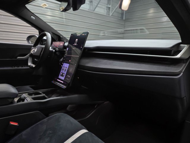 Used 2023 Fisker Ocean One AWD/4WD image 15